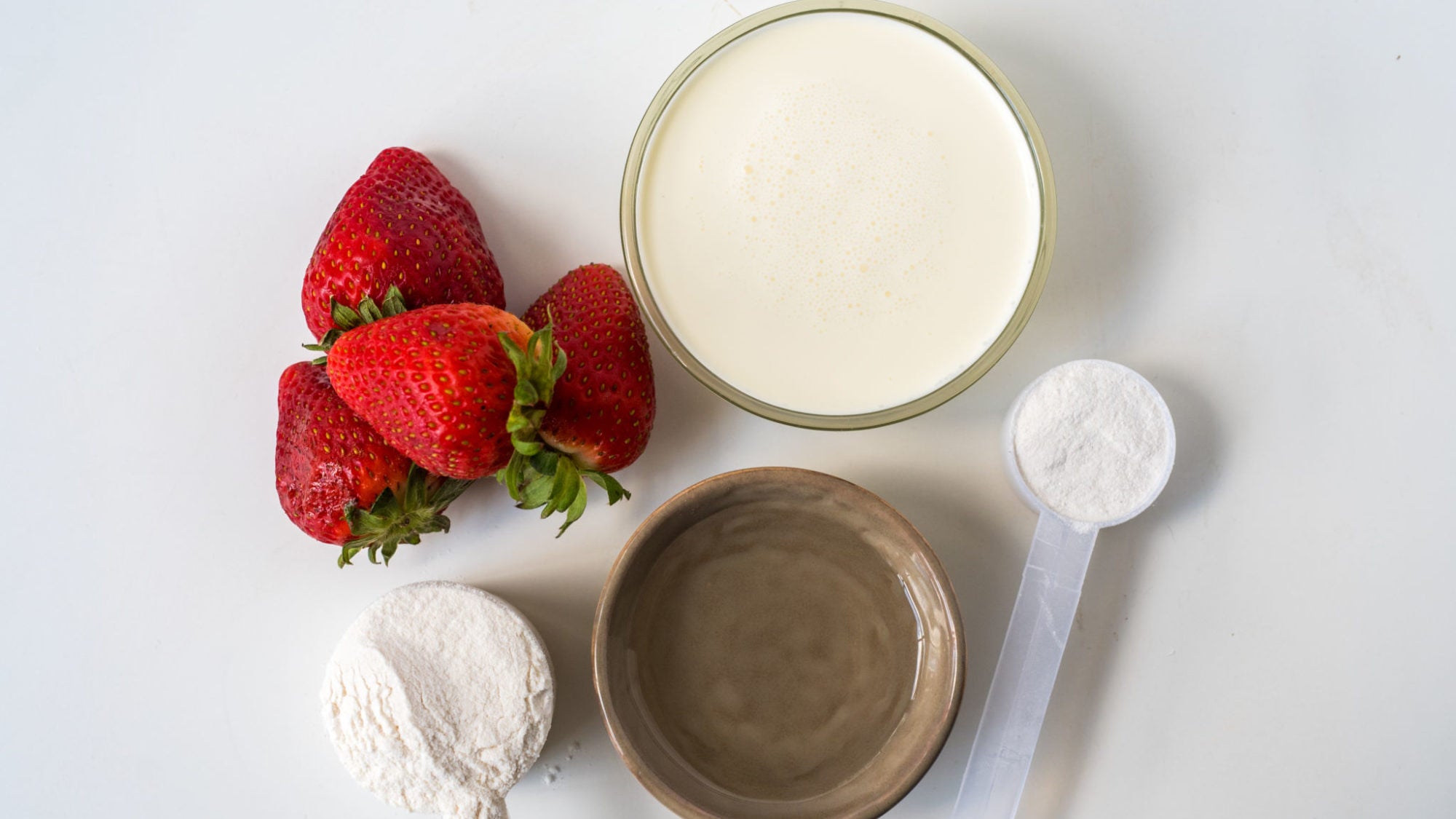 Tim Tebow’s Strawberry Vanilla Keto Shake