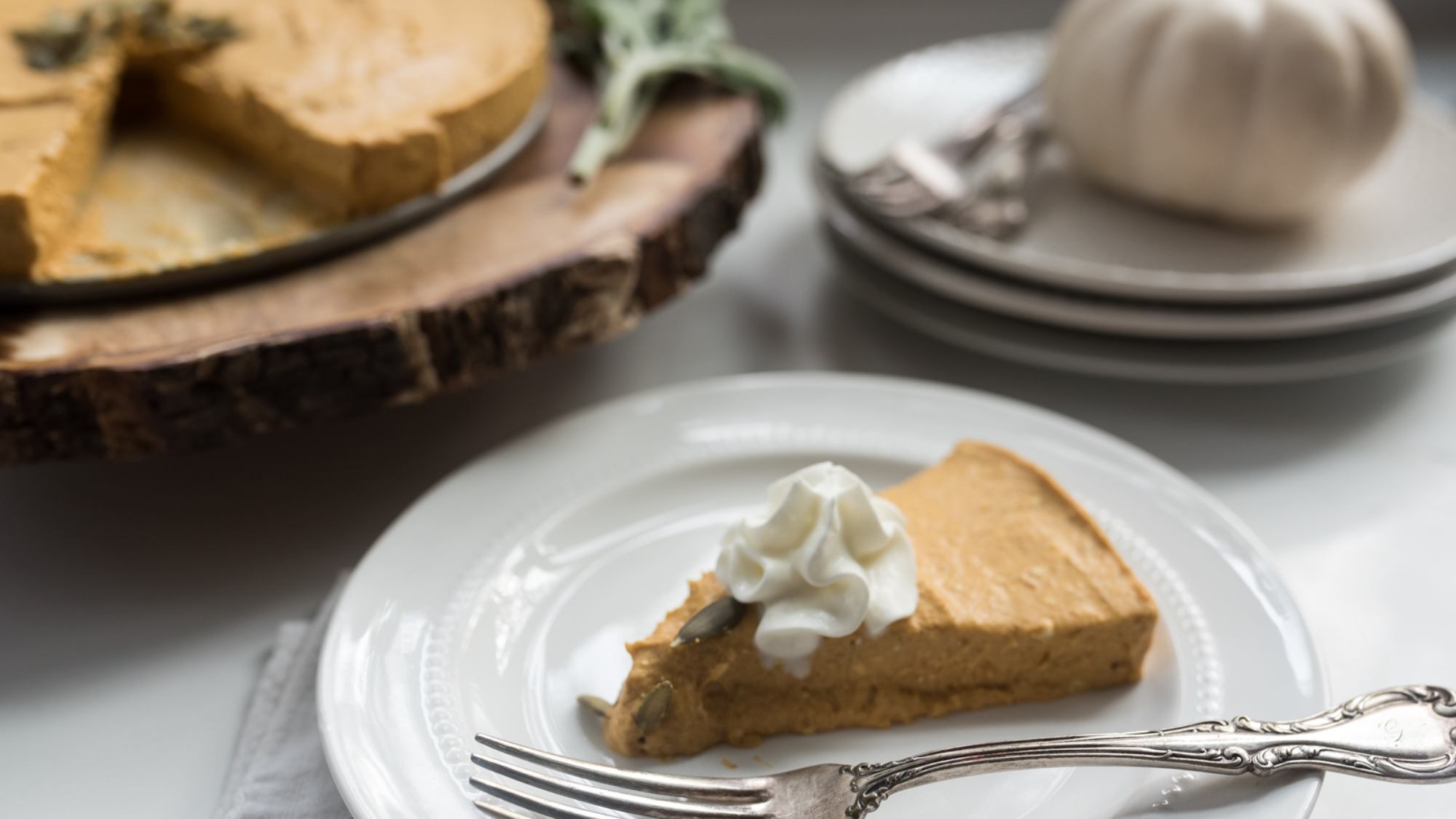 No-Bake Keto Pumpkin Cheesecake