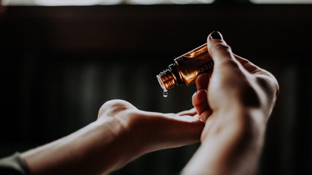 How to Use MCT Oil (You Don't Just Have to Eat It)