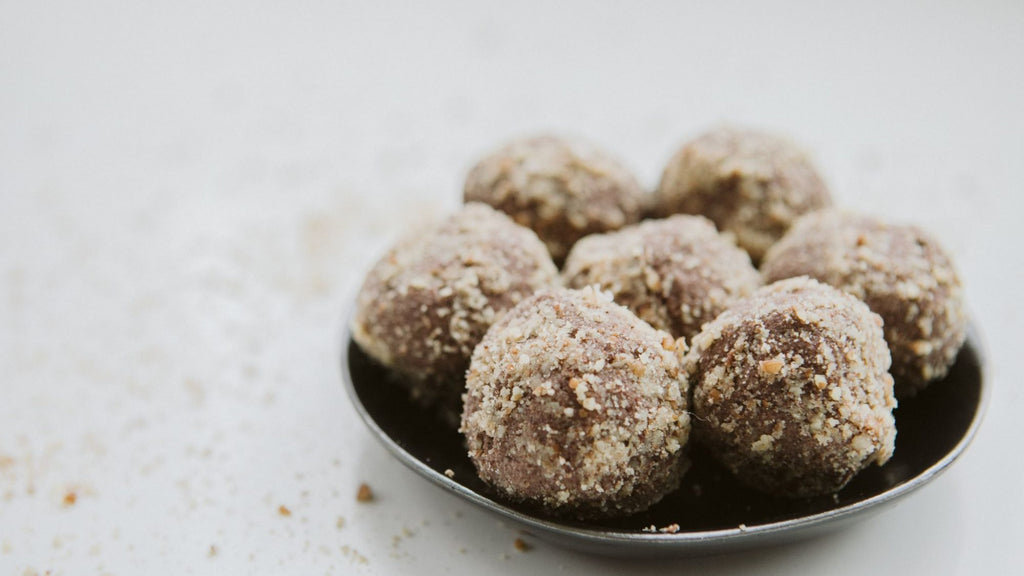 Nutty Chocolate Energy Balls (Keto Bars)