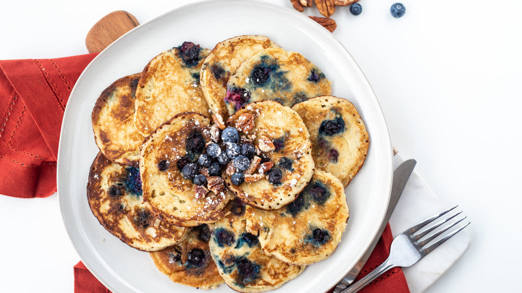 Fluffy Almond Flour Keto Pancakes (Low-Carb and Gluten-Free)